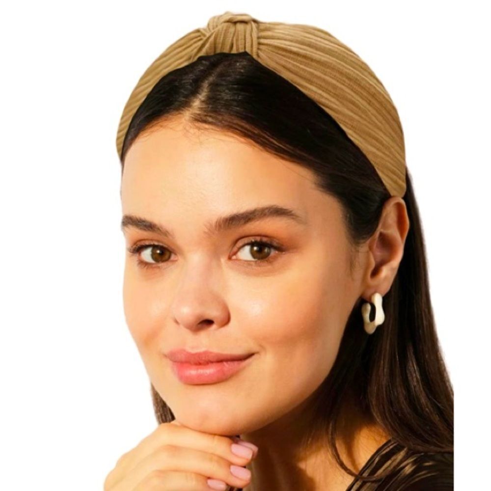 Ayesha black knitted headband
